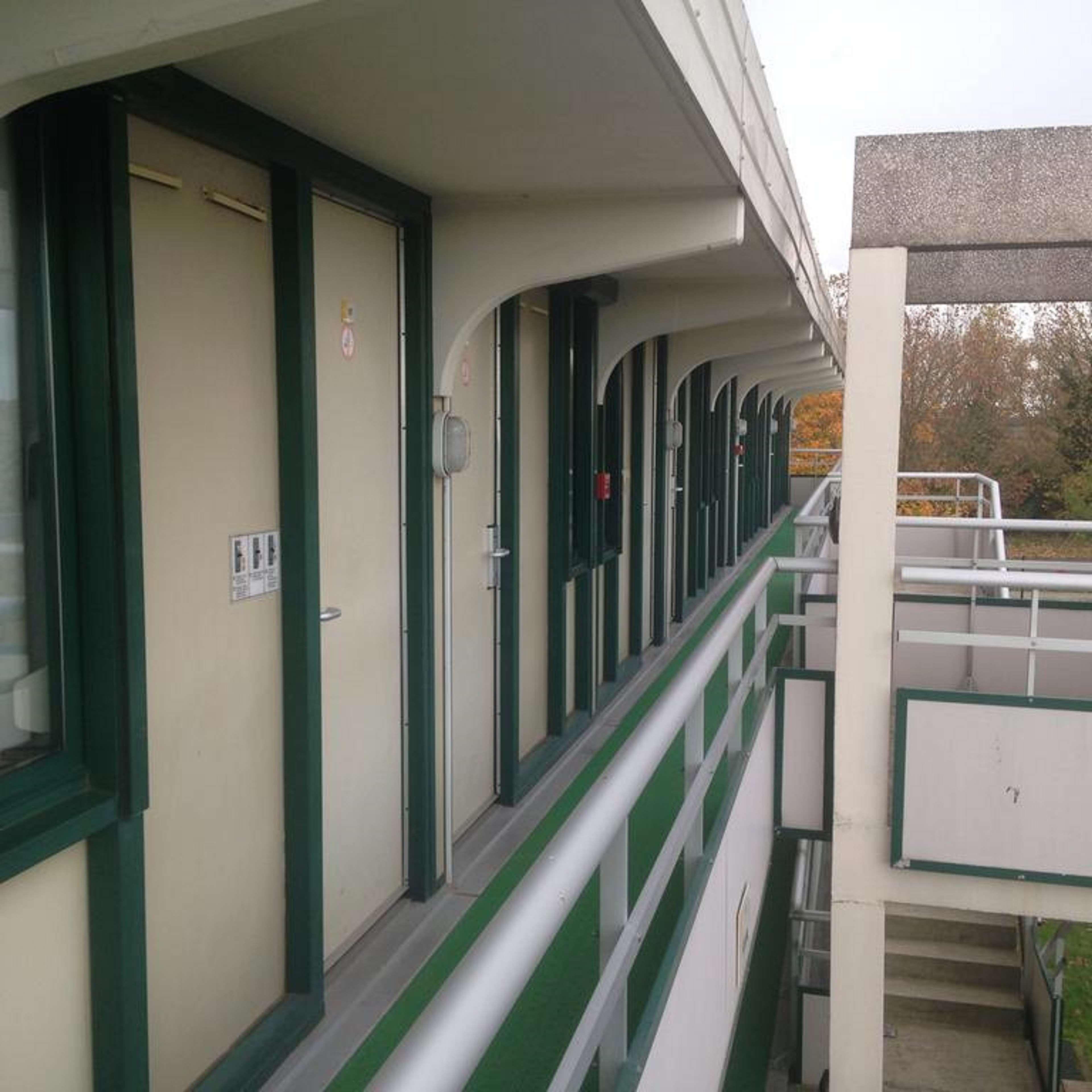 Kyriad Niort - La Creche Exteriör bild